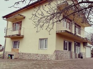 : TOP OFFER, DETACHED 3-STOREY HOUSE, 20mins from VARNA and 