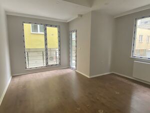  2+1 NEW FLAT NEAR TO METROBUS