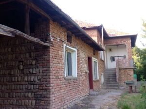 Rural House with sound structure, Annex, Barn, Well, large p