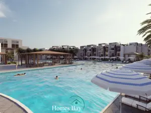 Penthouse! Private top in Hurghada´s largest pool resort!