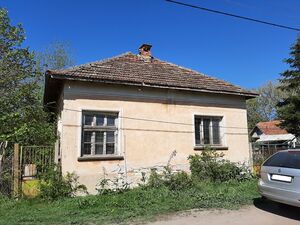 Old rural property near river 50 km of Vratsa
