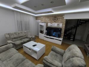 I am selling a duplex apartment in Indjija