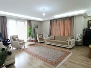 Modern 2+1 Apartment in Barış Mahallesi