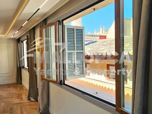 Elegantly Finished Top Floor Apartment - Palma de Mallorca