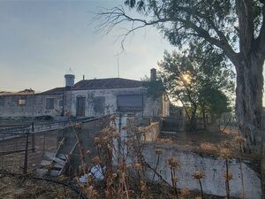 Extremadura / Trujillo/ Farmhouse/220,000€