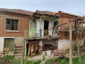 Two-storey house for sale in the village of Melnitsa