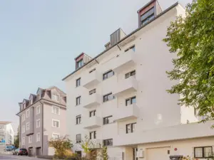 Modern 2-Bedroom Apartment for Rent in Zurich