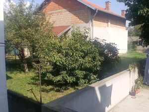 I am selling a house in Belgrade-Veliki Mokri Lug