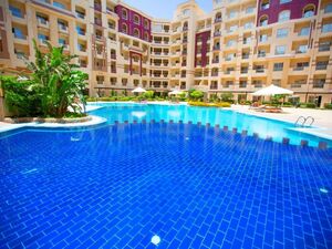  Apartment one bedroom 84m pool view