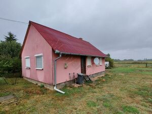 House in Basal, Baranya