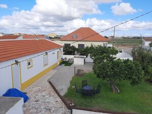 Charming Retreat 30 Minutes from Lisbon