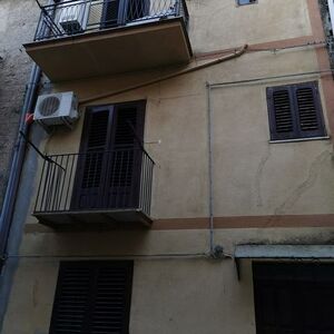 Townhouse in Sicily - Casa Elena Alessandria