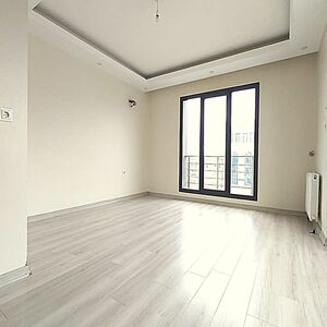 2+1 apartment at center SOLD READ CAP 