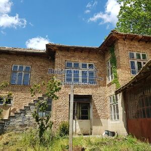 Cheap Bulgarian property for sale in Konak, Targovishte area