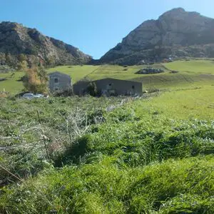 sh 704, villa, Caccamo, Sicily