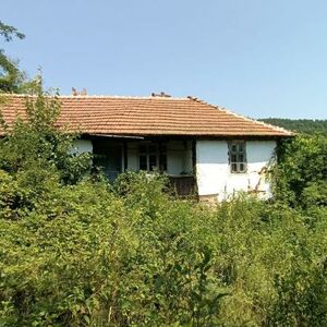 Villa near Etropole town, Sofia district - Laga village with