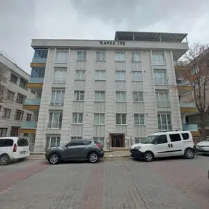 3+1 BİG APARMENT İN BEYLİKDUZU