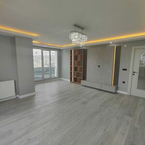  3+1 FLAT IN BUTIK SITE