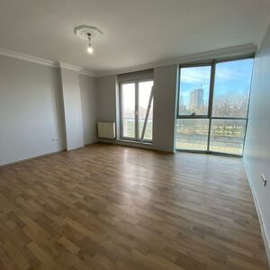  1+1 RENTAL FLAT SUITABLE FOR HOME OFFICE 