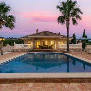 Lake house, Costa Blanca 