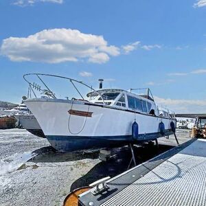 Residential Seamaster 34 - Stardancer  £42,995