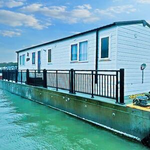 Low Maintenance Floating Home - New Home  £169,995