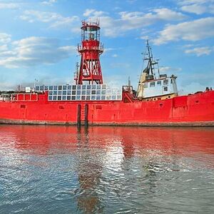 Stunning Lightship for Conversion - Lightship   £240,000