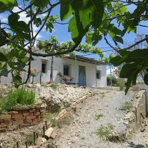 Country Cortijo set in Outstanding Land