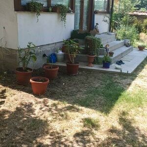 Fully renovated property with nice garden near Pleven