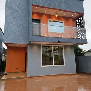 Newly built 2 bedroom House @ Oyarifa/+233243321202
