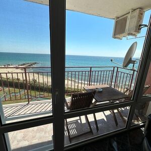 Super Front, Sea view, right on the beach