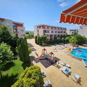 Studio with pool view for sale in Nessebar Fort Club