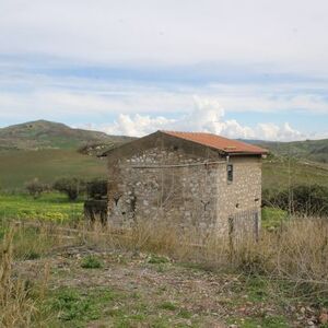 House and land in Sicily - Cda Petraro