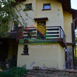 3-Storey mountain villa 170m², garage, gazebo/barbecue area,