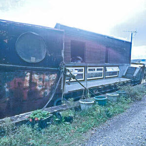 Off Grid Houseboat Project - Pelican   £55,000