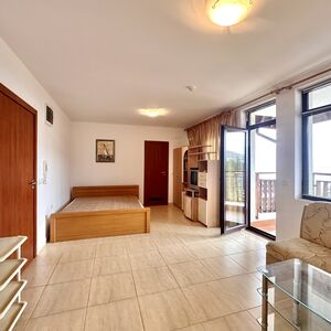 Sea-View Studio for Sale in ETARA 3, Sveti Vlas