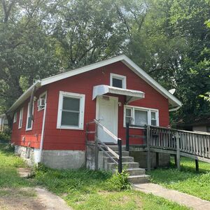 Single Family Home - 1 bed 1 bath voucher friendly