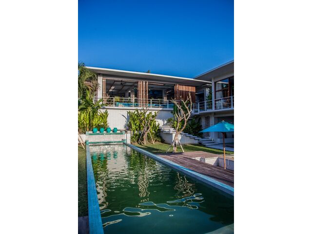 Pool and Villa View