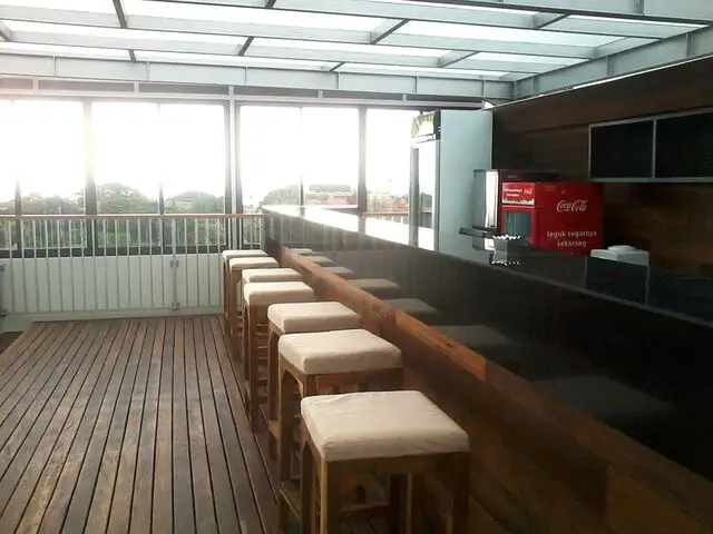 Rooftop Bar