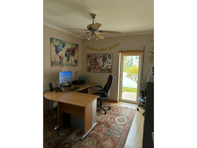 Office/bedroom